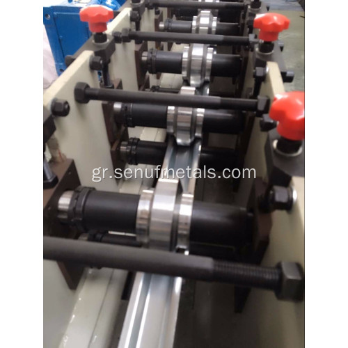 Ελαφρύ χάλυβα Keel Μεταλλικό προφίλ Roll Forming Machine